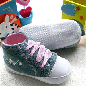 Denim Blue Flower Embordiery Baby Girls Boots 6 24mths US size 3, 4, 5 