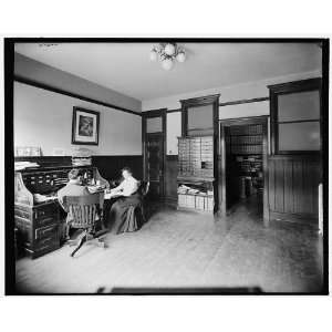   Glazier Stove Company,secretarys room,Chelsea,Mich.