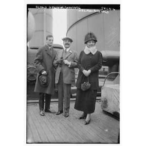  Gerald & Felix M. Warburg with Mrs. Maurice Loeb