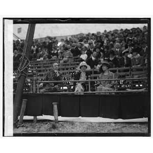   Coolidge and Mrs. John G. Sargent at circus, 5/15/25
