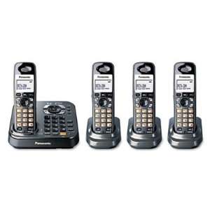  Expandable Cordless Phone System with Four Handsets and Digital TAM