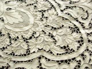   EMBROIDERY & CUTWORK 17 pc Runner/Placemat/Napkin Set ~ Italian Style