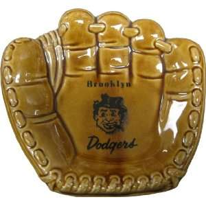    Brooklyn Dodgers Bum Decal Glove Ashtray