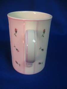 Collectible coffee tea cup mug ROYAL ALBERT Rose Buds Everyday 2004 