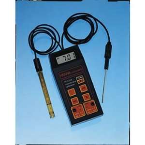 Hanna Portable pH/mV/C Meter  Industrial & Scientific