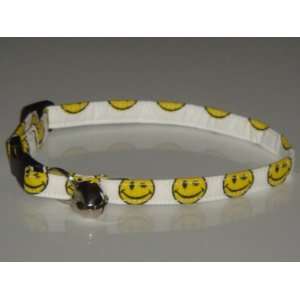   Collar   White Yellow Happy Wink Smiles Smiley Faces 
