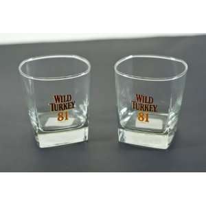  Wild Turkey Whiskey Glass  Set of 2 Glasses Kitchen 